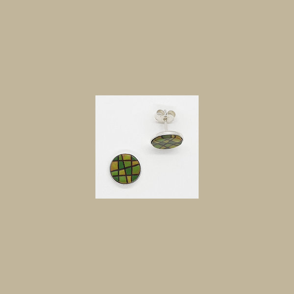 Ohrstecker mit Rand, Silber, rund 10mm, Paar. Grün Variationen